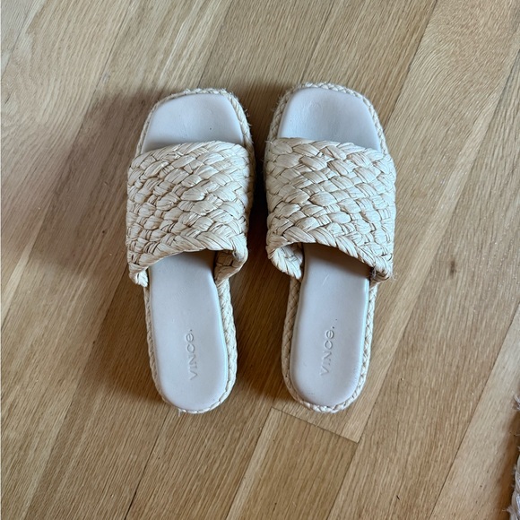Vince Rumi Raffia Slides - Picture 3 of 5